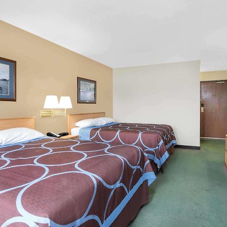 Northwoods Inn And Suites Ely 외부 사진