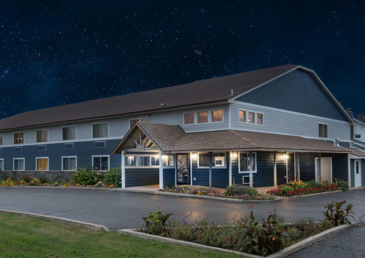 Northwoods Inn And Suites Ely 외부 사진